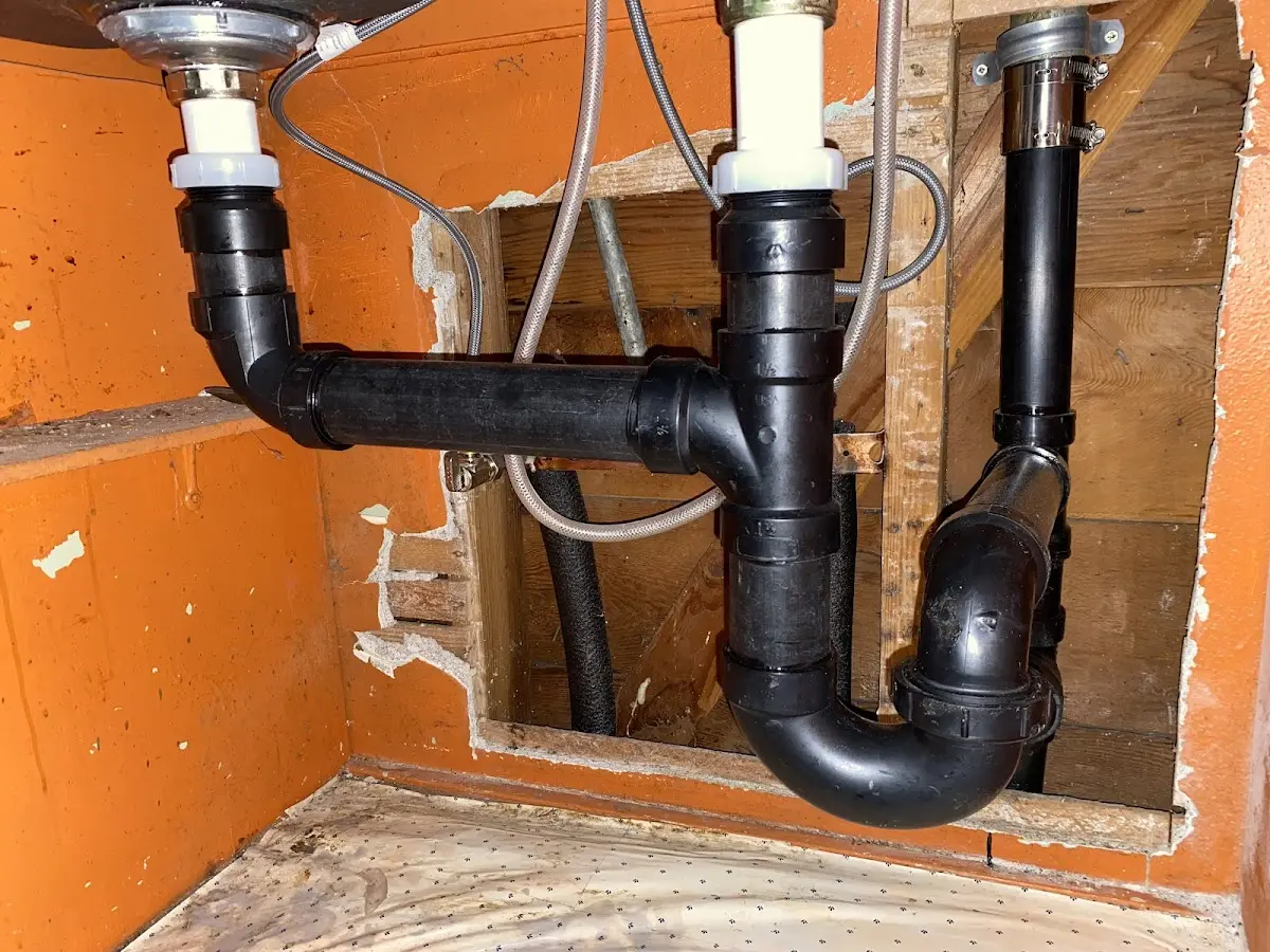 Professional Pipe Bursting equipment and tools on the job in Macomb